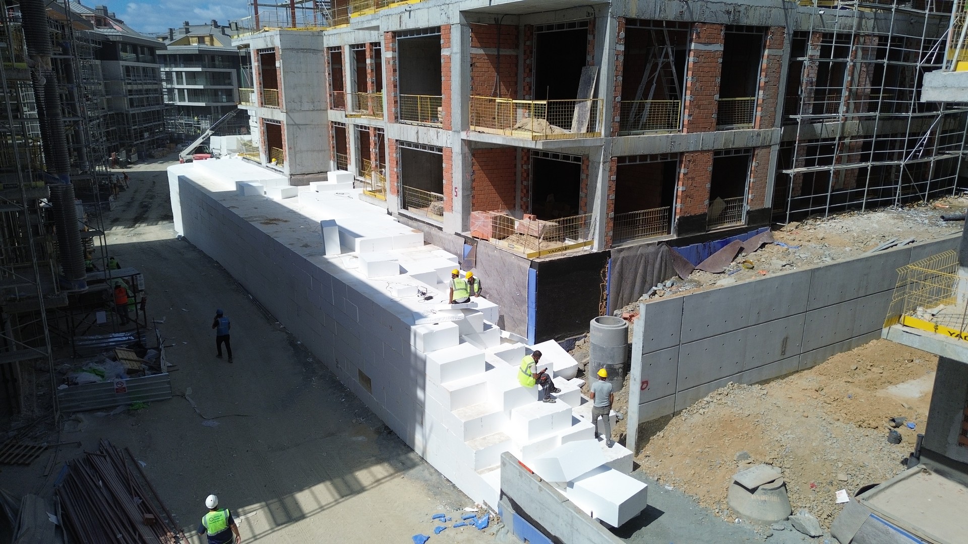 DCIM100MEDIADJI 0809.JPG